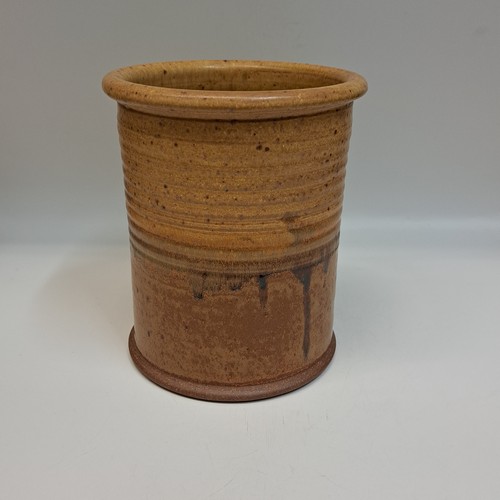 #230302 Utensil Holder 7x6 $22 at Hunter Wolff Gallery